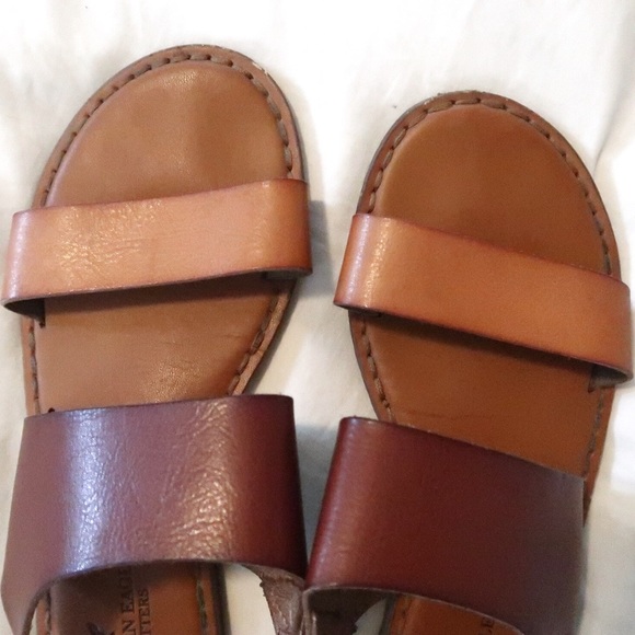American Eagle Colorblocked Slingback Sandals - Picture 4 of 8